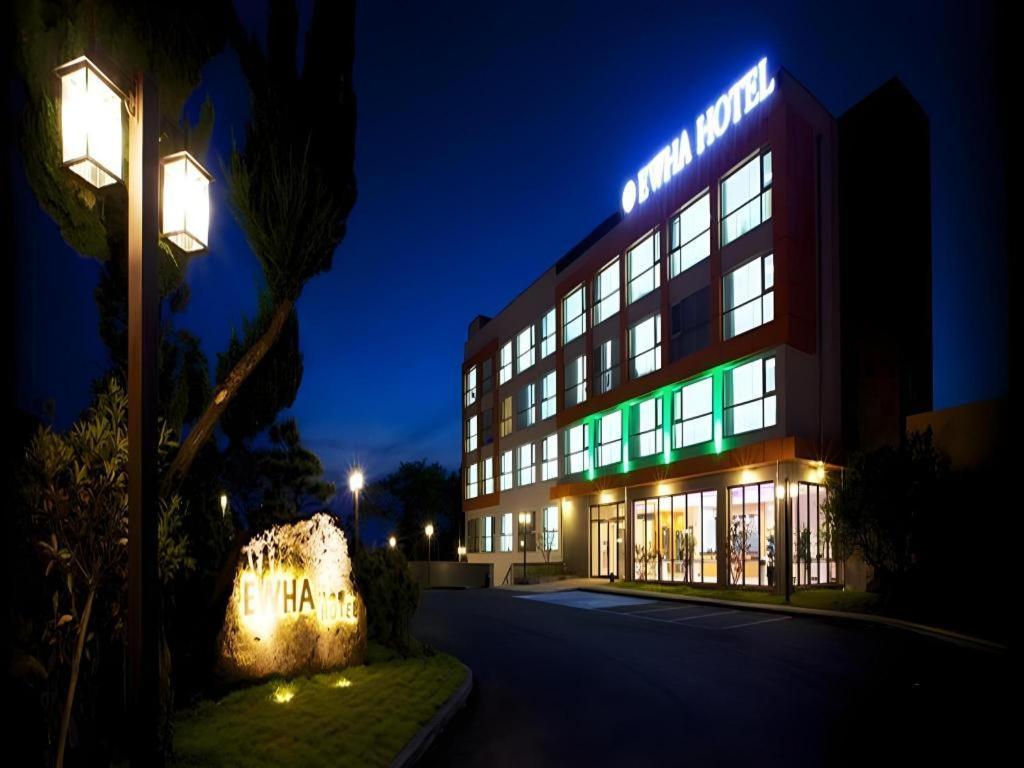 Ewha Hotel Jeju Exterior foto