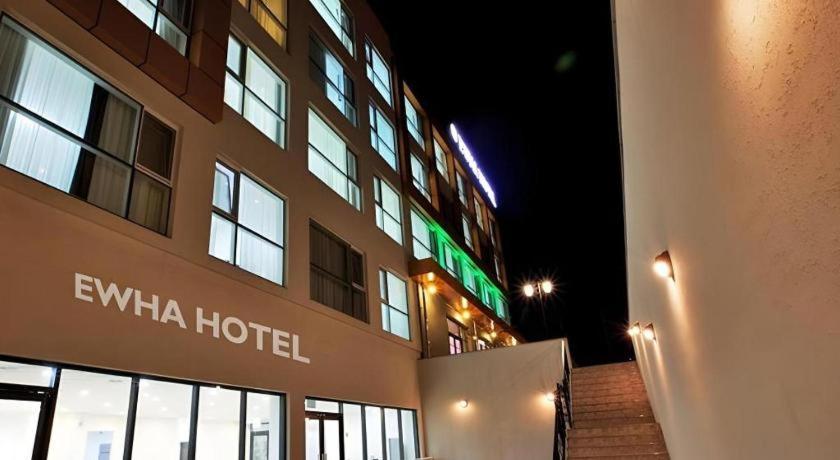 Ewha Hotel Jeju Exterior foto